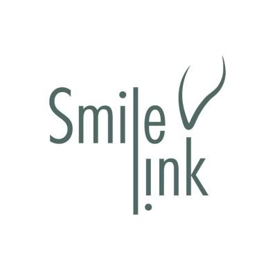 SMILE LINK DENTAL LABORATORY Logo