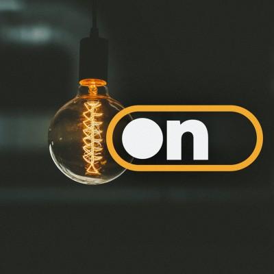 Lights On Comunicação Logo