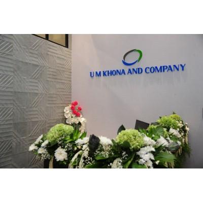 U M Khona and Co Logo