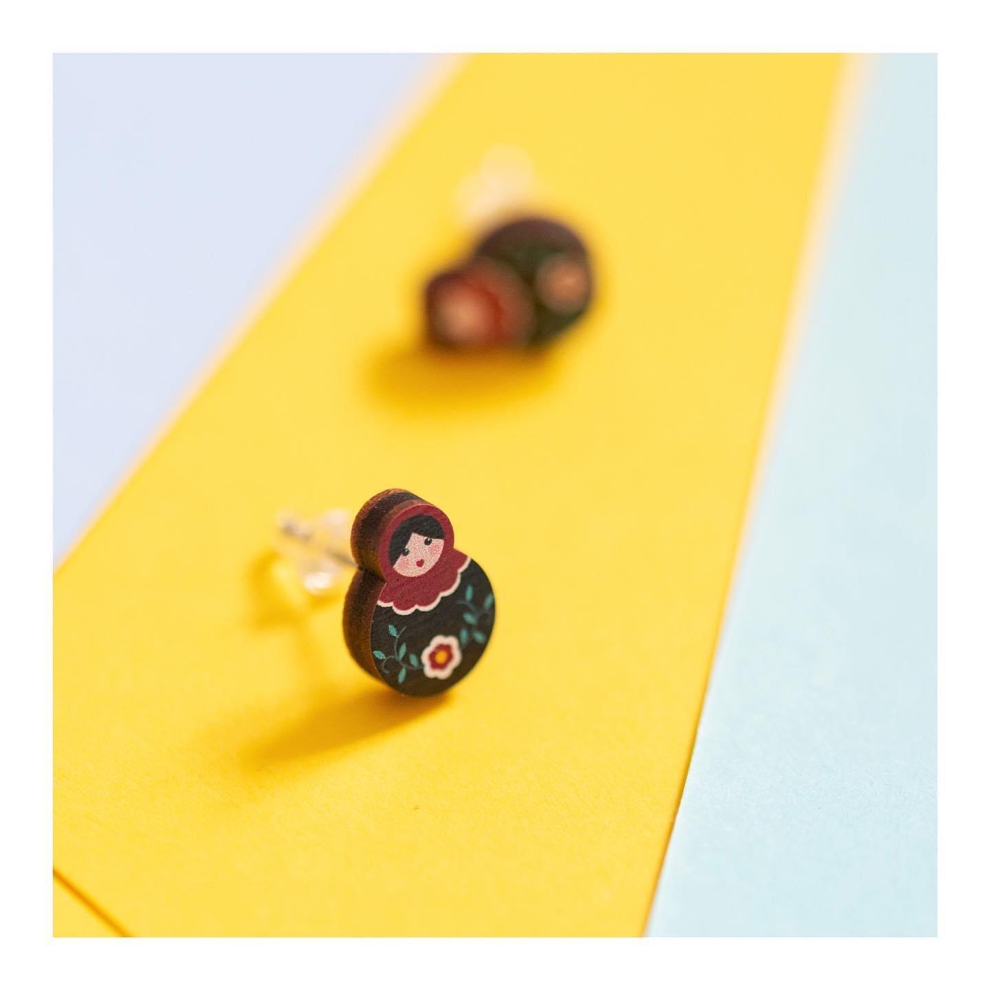 Product Russian Doll Wooden Stud Earrings - Boggle Hole image