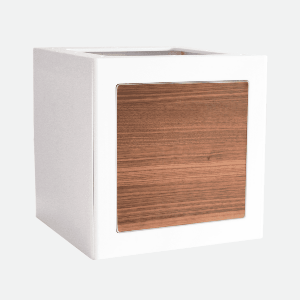 Product 
      Decorative panel - Walnut
 – BeOneBreed image