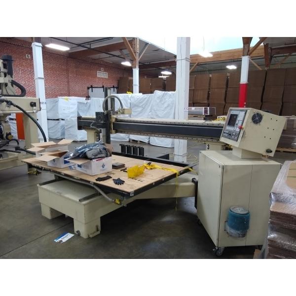Product Used Motion Master 3 Axis CNC Router with Tool Changer, 64'' x 96'' Table image