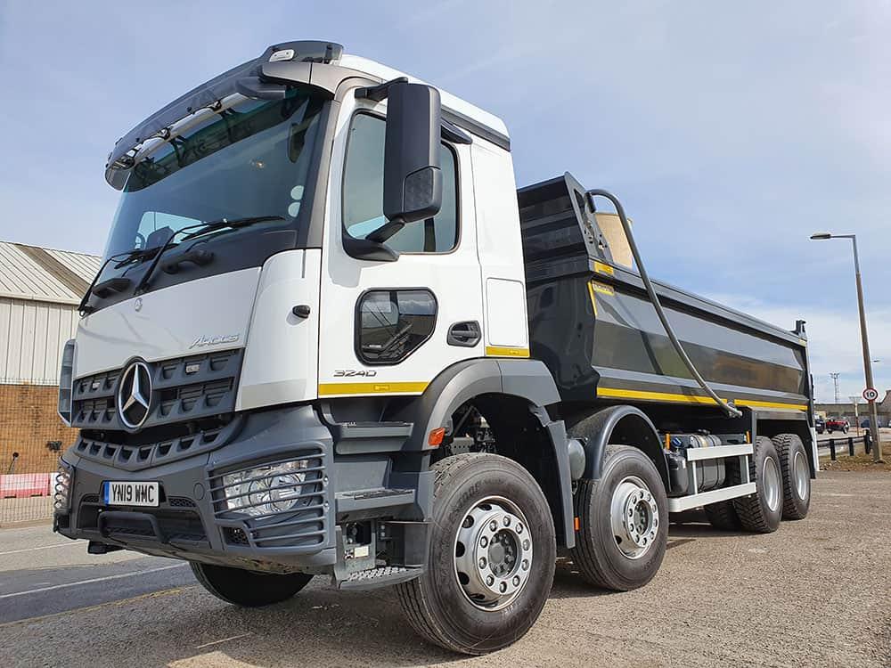 Product Astra receives Letter of Non-Objection (LONO) from Mercedes-Benz Trucks UK Ltd for its 'ClearView' safety Product. - AVT image