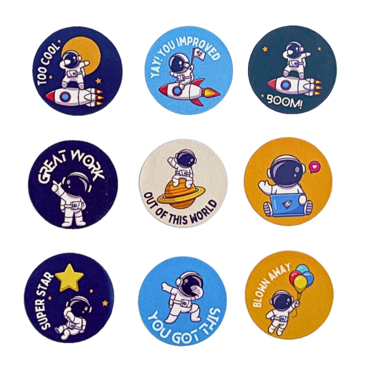 Product Astronaut English Stickers — 540 circle stickers — 19.7mm wide — 5 x A — Depicta image
