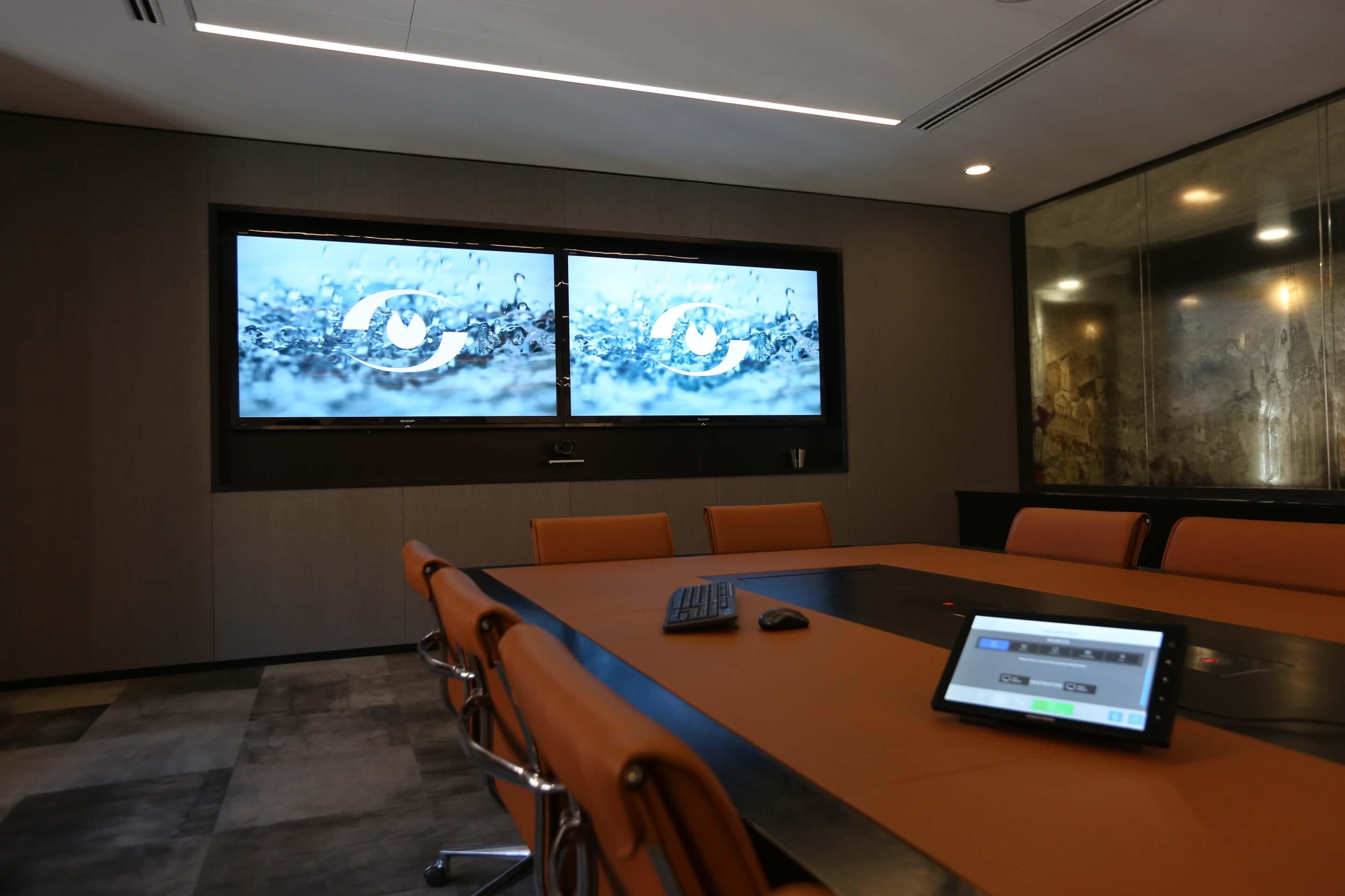 Product Meeting Rooms - Solutions for every space -System Video image