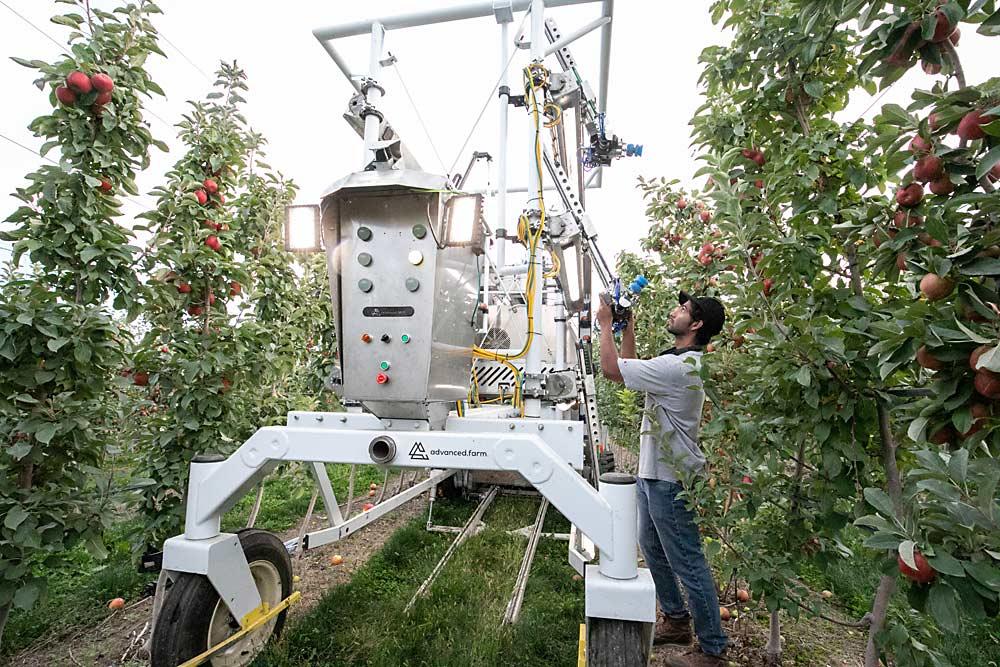 Product advanced.farm featured in Good Fruit Grower's "Apple-harvesting Robot Roundup" - advanced.farm : advanced.farm image