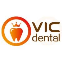 vic dental's Logo