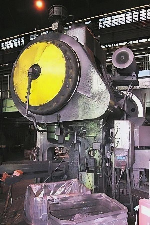 ▷ Hot forging press Massey 1800 — 1800 ton (ID:S87066)
