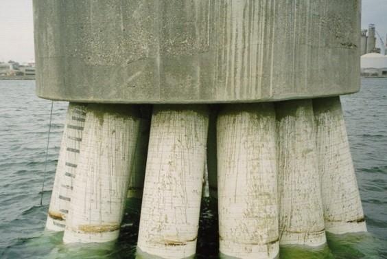 Product Protective Sheath System in the Splash and Tidal Zones of the Pilings - YNS CORROSION image