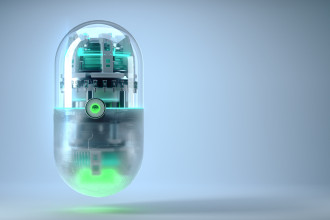 Eine kleine transparente Kapsel, die über dem Boden schwebt, man kann die Technik in der Kapsel sehen
